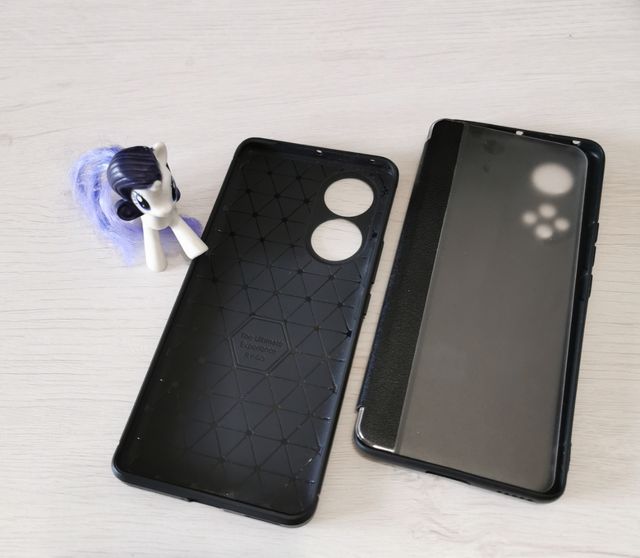 FUNDAS HONOR 50, ES UN REGALO. SON NUEVAS
