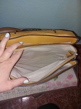 Bolso caqui
