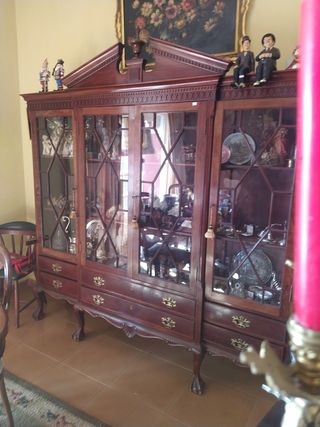 Mueble vitrina 