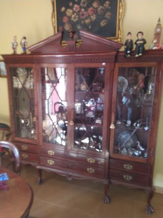 Mueble vitrina 