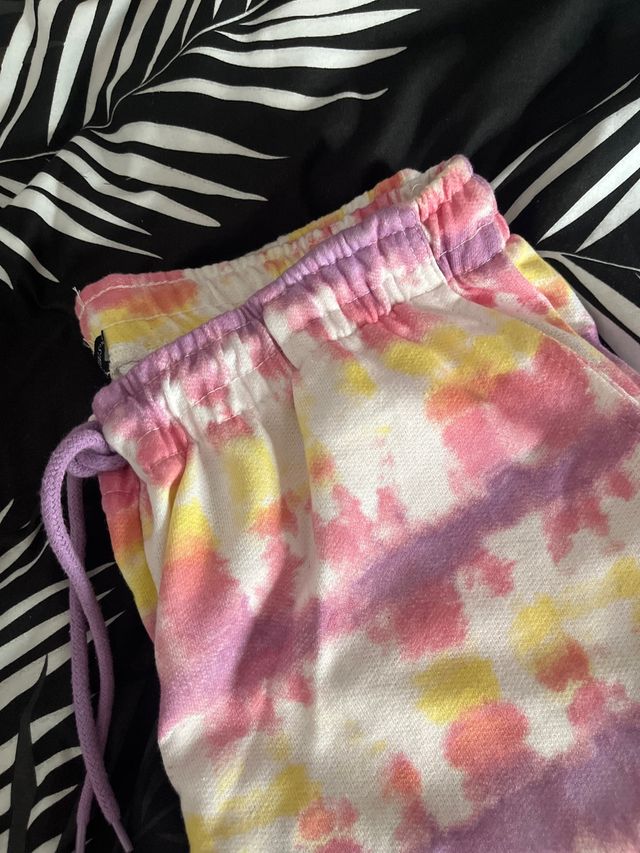 Pantalón NUEVO corto