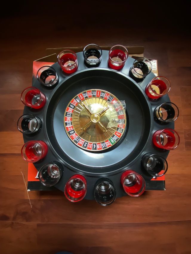 Gioco Drinking Roulette Set