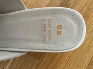 Sandalia blanca eseoese, talla 37