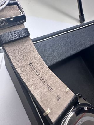 Reloj boss correa de piel Nuevo 