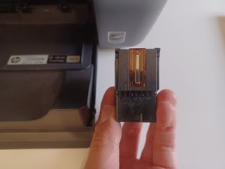 Impresora y escáner HP Deskjet 2050