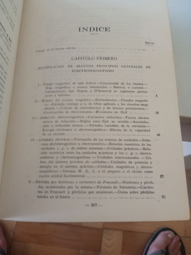 Curso de Electrotecnia. José Morillo y Farfán.