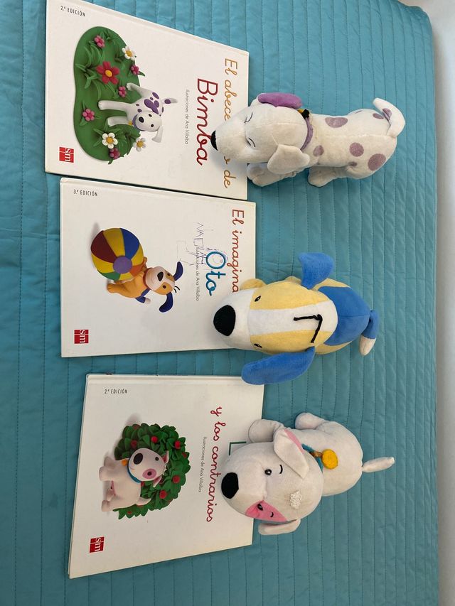 Libros con sus osos.