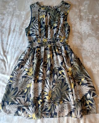 PEPE JEANS.maravilloso vestido tejido vaporoso.