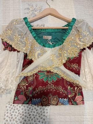 TRAJE DE FALLERA + MANTELETAS