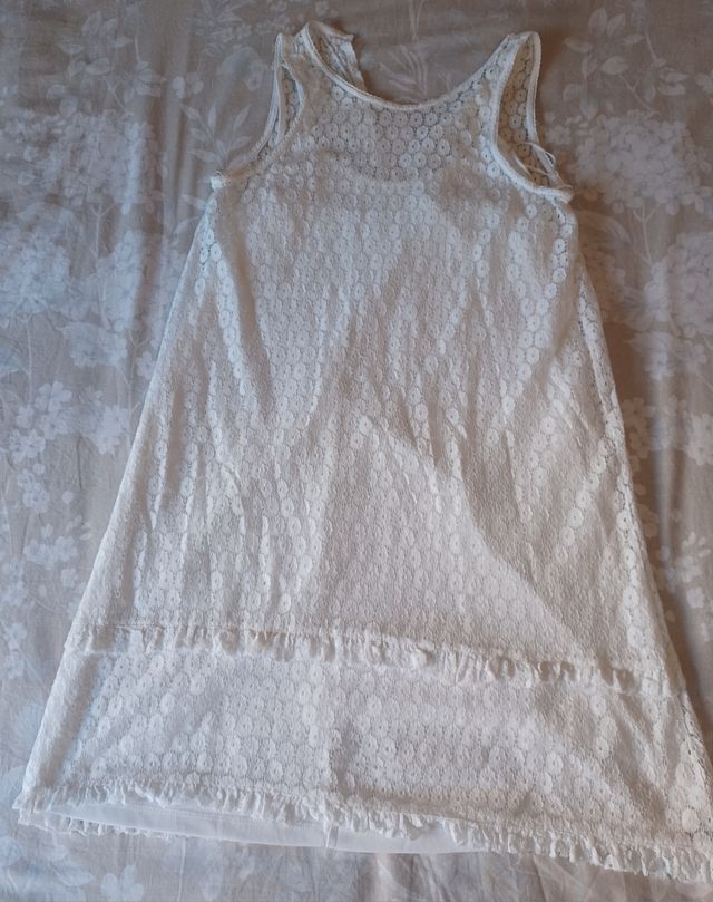 vestido blanco de guipur