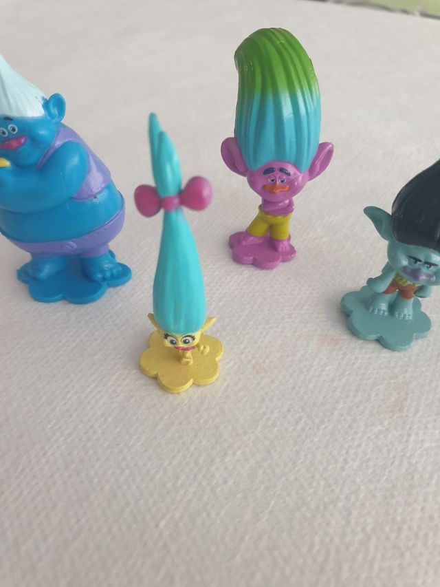 Figuras de goma de la película Trolls 12 unidades