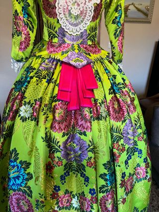 Traje de fallera 