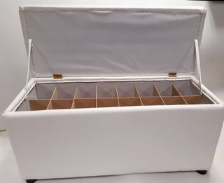 Baúl Zapatero en terciopelo