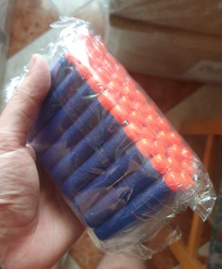 Pistola Nerf Zombie Edition con 50 dardos