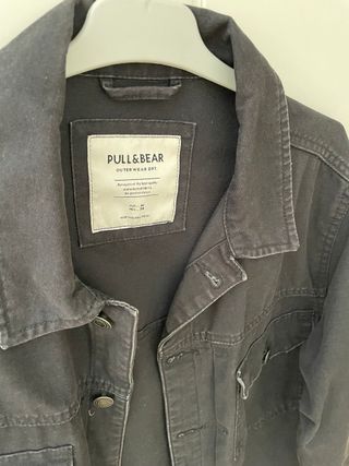 Cazadora vaquera chico Pull&Bear negra