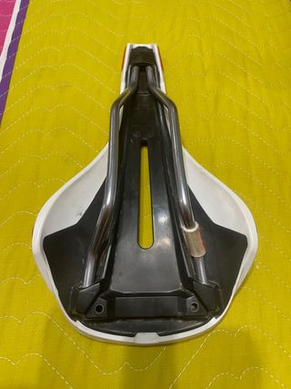 Saddle test 143 sillín phenom