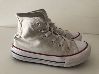 BOTA CONVERSE