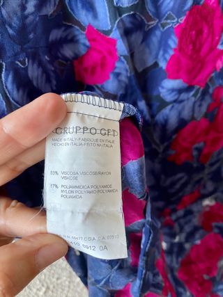 Top estampado floral relieve Emanuel Ungaro T. L