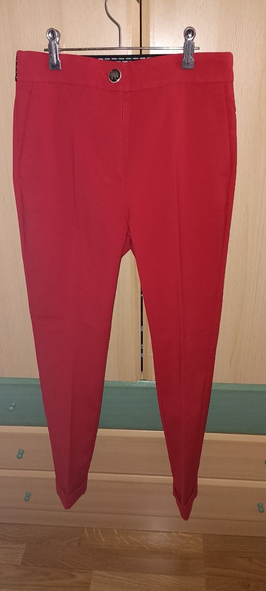 Pantalones tobilleros Zara