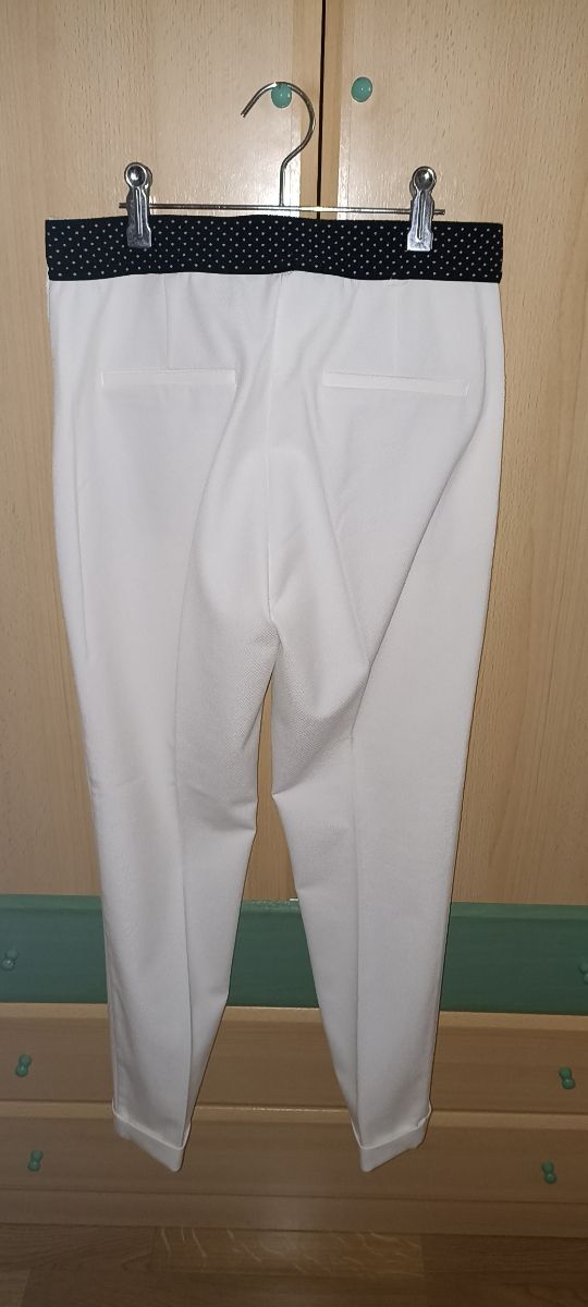 Pantalones tobilleros Zara