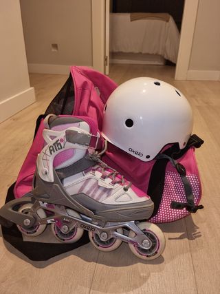 patines 4 ruedas, protecciones, casco y bolsa 