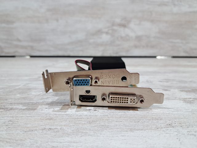 Nvidia 8400 GS 512MB DDR2 Perfil Bajo (inno3D)