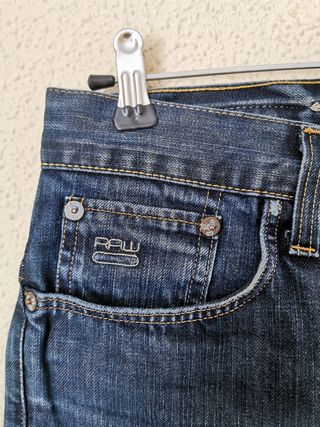 Pantalón chico talla 30/34 de G-Star.