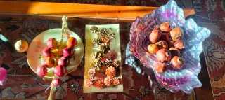 CENTRO FLORAL d Rosas, granadas,mazorcas