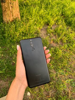 Huawei Mate Lite 10