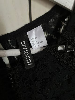Vestido corto encaje negro H&M 34