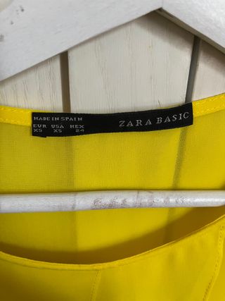 Blusa amarilla tirantes Zara XS