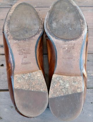 Sapatos castanhos. Uterque.