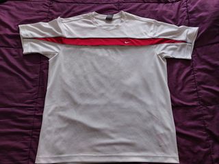Camiseta Nike Blanca Nueva sin etiquetas. Clásica