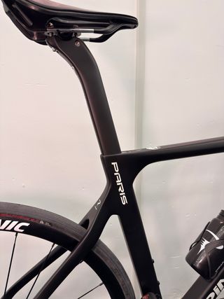 PINARELLO PARIS DI2 12v
