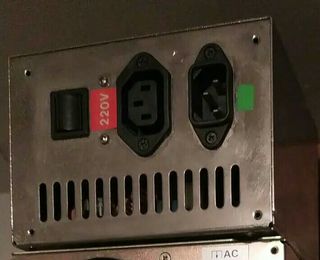 Fuente AT 150W y tarjeta red ISA RJ45