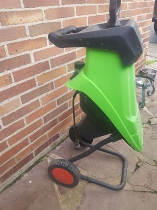 trituratori di foglie