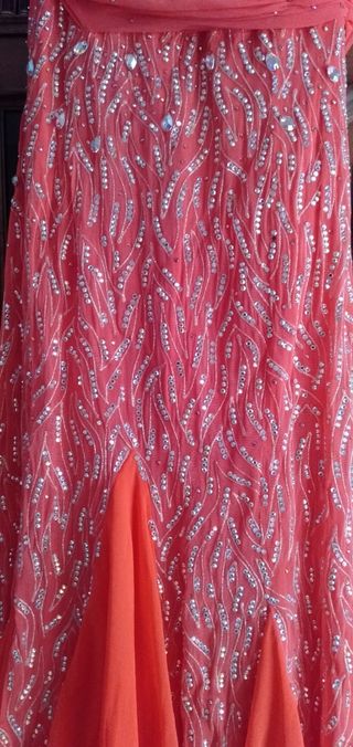Vestido de fiesta Coral con Pedrería - Talla 42