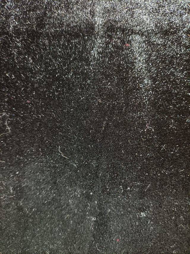 Vestido lencero largo terciopelo negro de Bershka