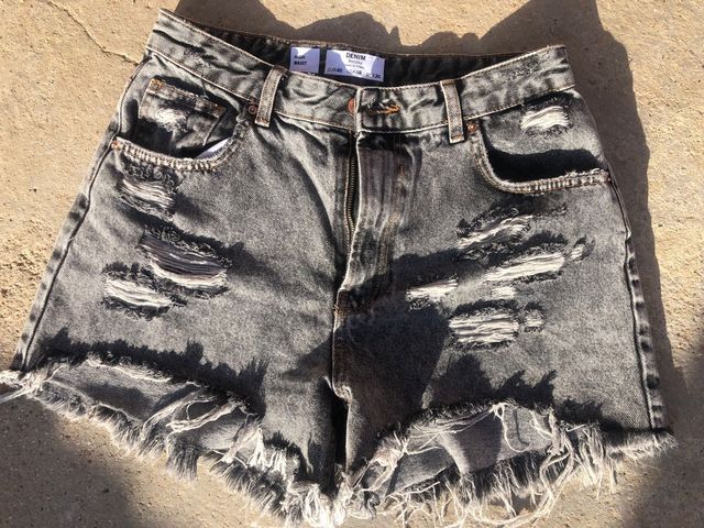 Pantalón Corto Bershka