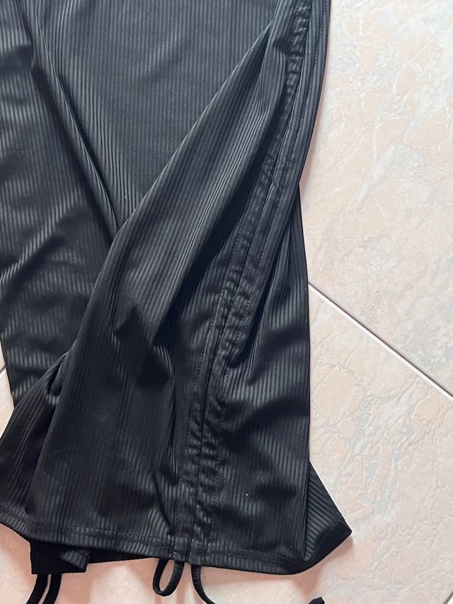 Abito tubino nero mezze maniche