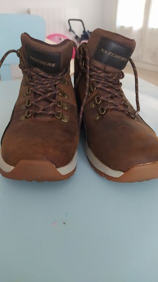 Botín skechers