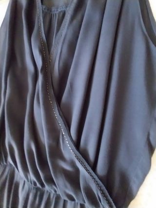 Mono de vestir, parte de arriba cruzada de Zara