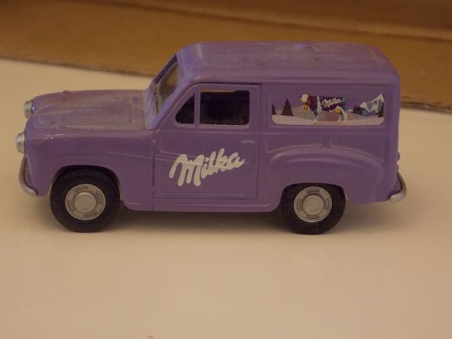 vendo modellini furgoncini anni 60