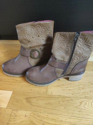 Botas Desigual Talla 38 tacon