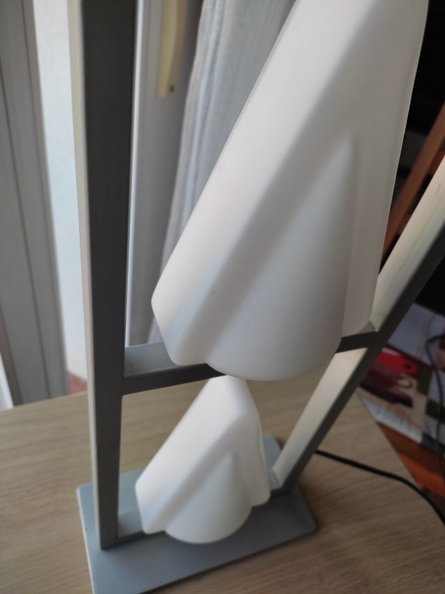 Preciosa lámpara de diseño