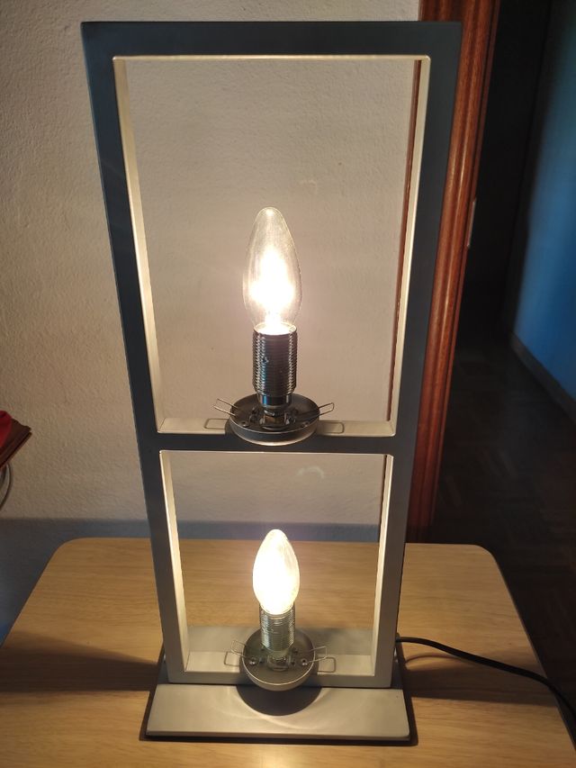 Preciosa lámpara de diseño