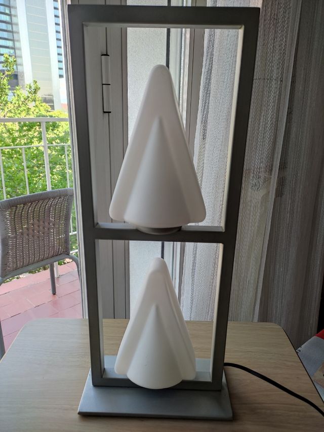 Preciosa lámpara de diseño