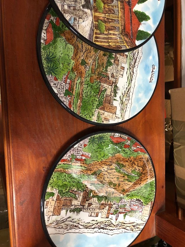 Platos decoración granadina .