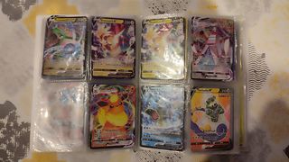 Album Pokémon con 185 cartas
