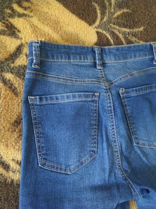 Pantalón Vaquero Bershka campana